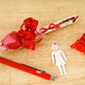 Gói quà Valentine đáng yêu tặng bạn bè